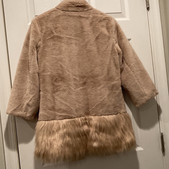 Tyler Boe faux fur coat, Sz XS - Picture 4 of 6